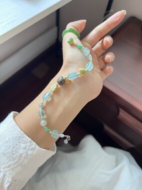 原创设计天然翡翠托帕石手链女款小众设计感高级轻奢精致闺蜜礼物