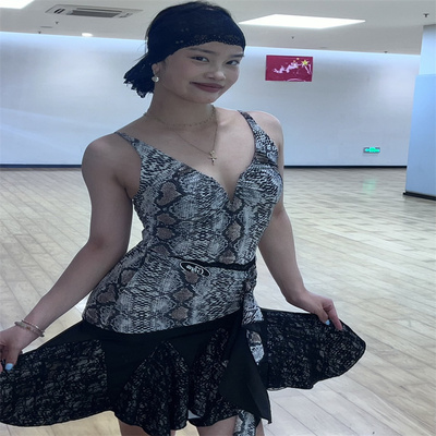 吉雅GIYA吊带上衣不规则半身裙拉丁舞练功练习训练练服蛇纹套装黑