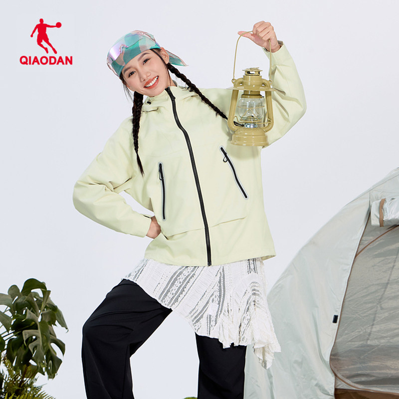 乔丹运动外套女连帽防风休闲风衣