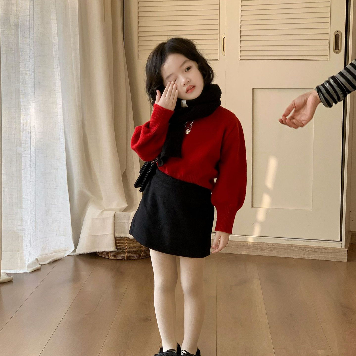 TOTObaby2026秋冬新款女童洋气红色灯笼袖针织衫百搭软糯套头毛衣
