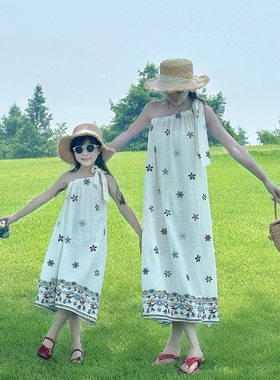 女童波西米亚刺绣碎花单肩连衣裙