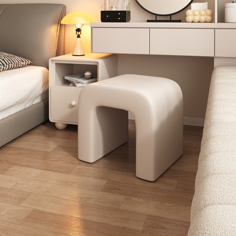 三梦奶油风化妆凳女生卧室化妆椅子现代简约梳妆台专用凳子换鞋凳