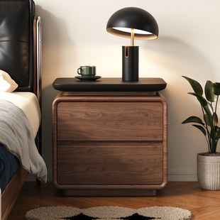 全实木床头柜家用卧室2026新款轻奢高级感小型中古奶油风收纳柜子