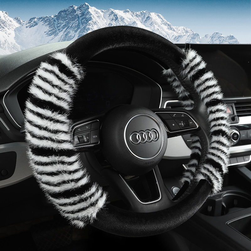 专用于丰田凯美瑞卡罗拉rav4雷凌威驰致炫x花冠方向盘套冬季毛绒