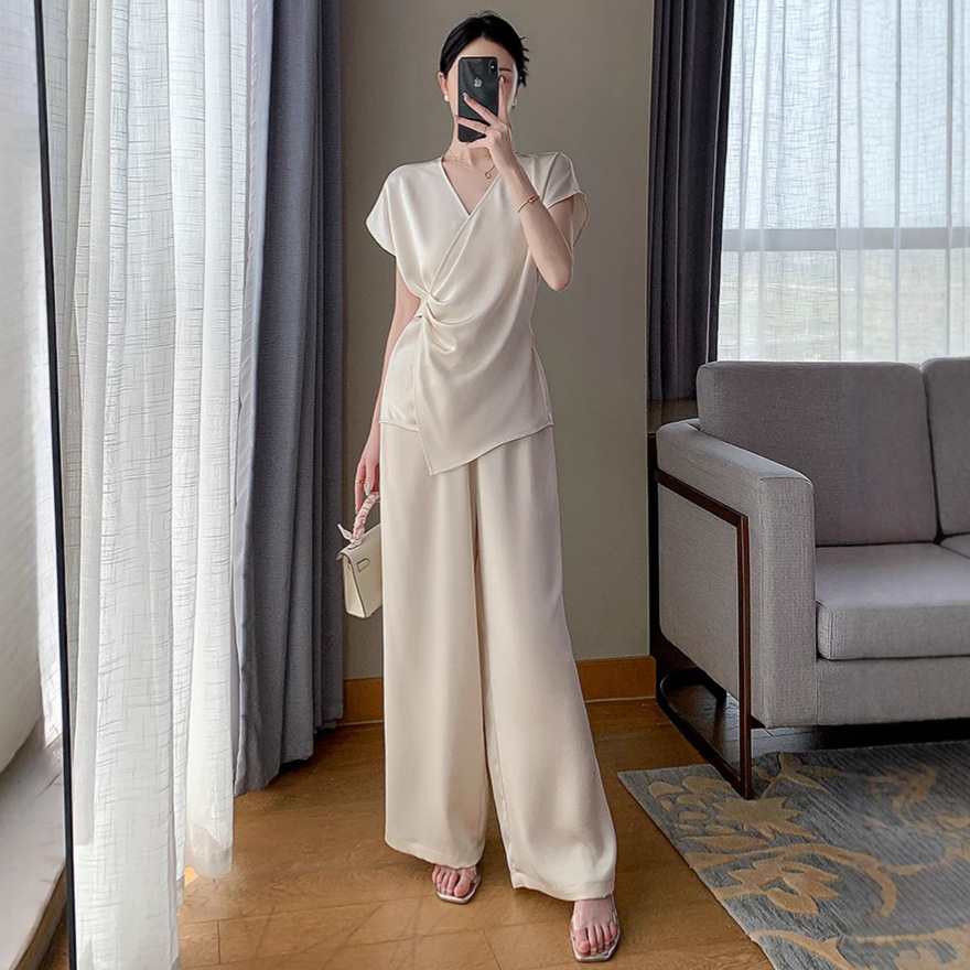 气质短袖阔腿裤套装两件套200斤