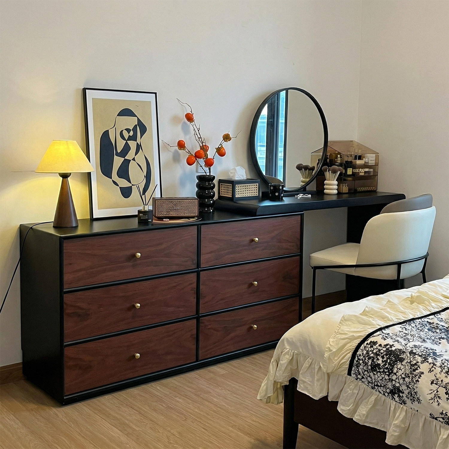 秋岚法式梳妆台斗柜一体小户型卧室2025新款实木化妆桌床尾收纳柜,住宅家具,梳妆台/桌,淘宝优惠券,粉丝福利购,淘宝优惠卷