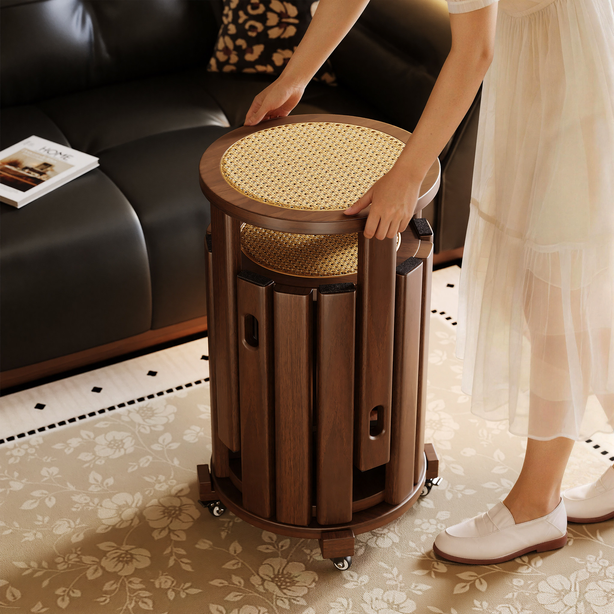 实木凳子可叠放家用藤编叠叠凳客厅圆凳中古风堆叠凳备用凳餐桌凳