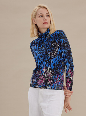 圣雪绒22秋冬新款女自由领印花羊绒衫复古豹纹精纺套头打底针织衫