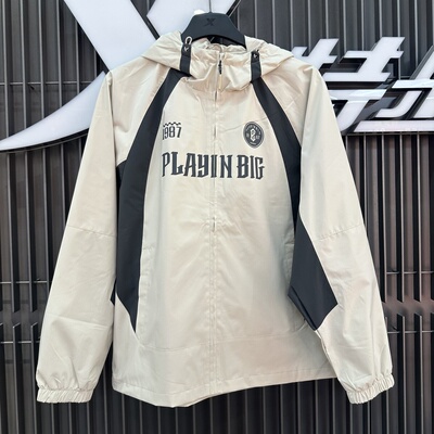 特步运动风衣男2026春季新款美式复古连帽拼接夹克974129150123