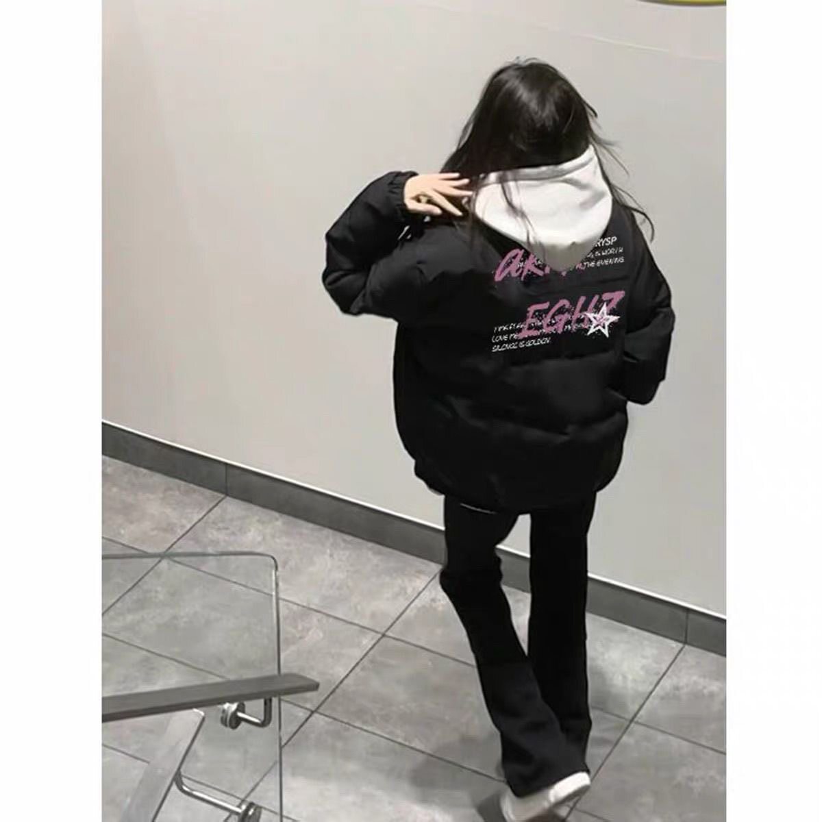 黑色棉服女冬季宽松保暖棉衣立领羽绒棉袄新款好看加厚面包服外套