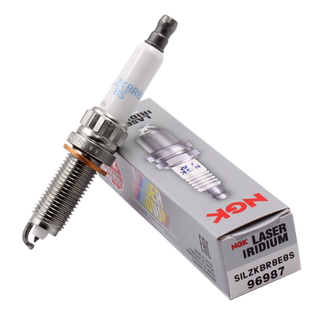 NGK铱铂金火花塞SILZKBR8E8S 96987适用于宝马320Li 2.0T N20B20D