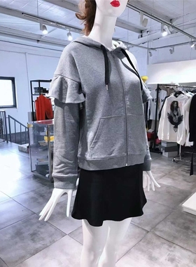 XS-M穿 RED VA 灰色荷叶边时装卫衣 810