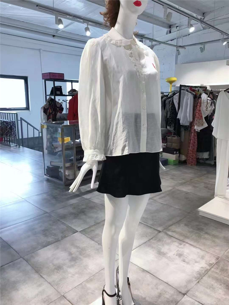 S-L穿 SAXX 可爱小LOGO洋装衫 570