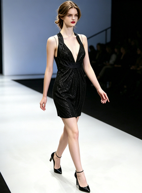 M-小L穿 ROBERTO CAVALLI 漂亮珠花秀款连衣裙 1510