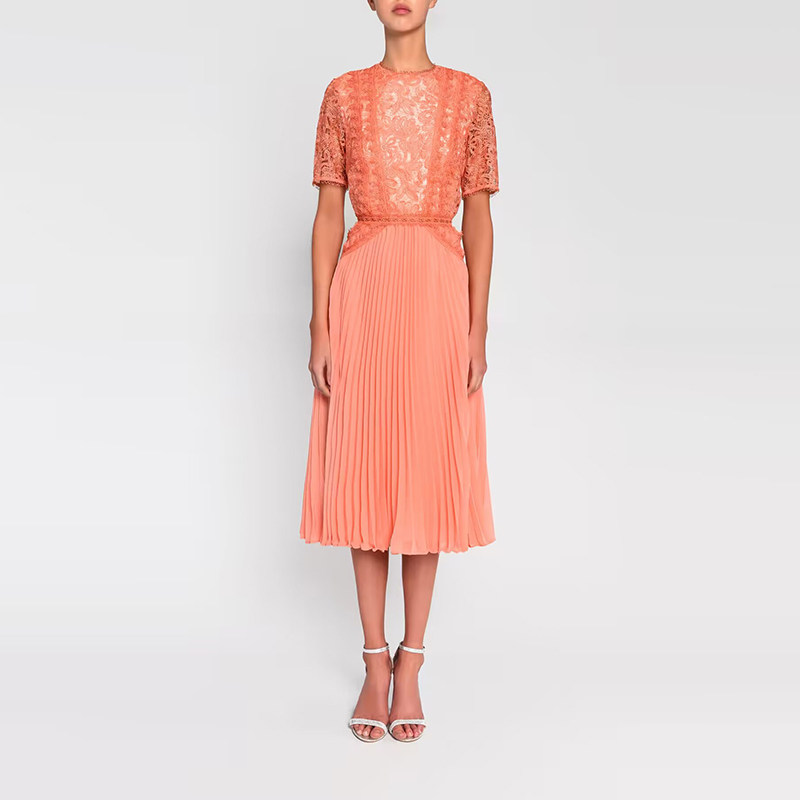 S-M穿 TRUE DECADENCE 蕾丝拼接百褶连衣裙 775