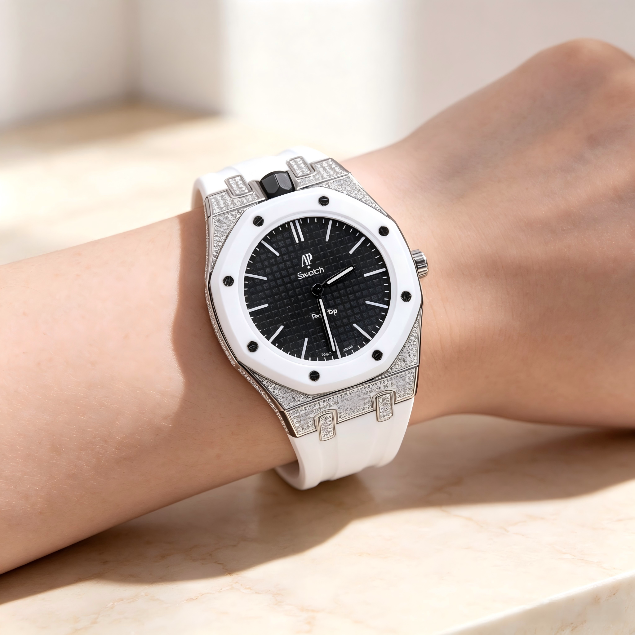 Swatch联名AP满镶莫桑钻表带