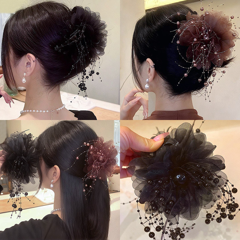 高级感牡丹花流苏抓夹女2026新款后脑勺显发量羽毛鲨鱼夹发卡头饰