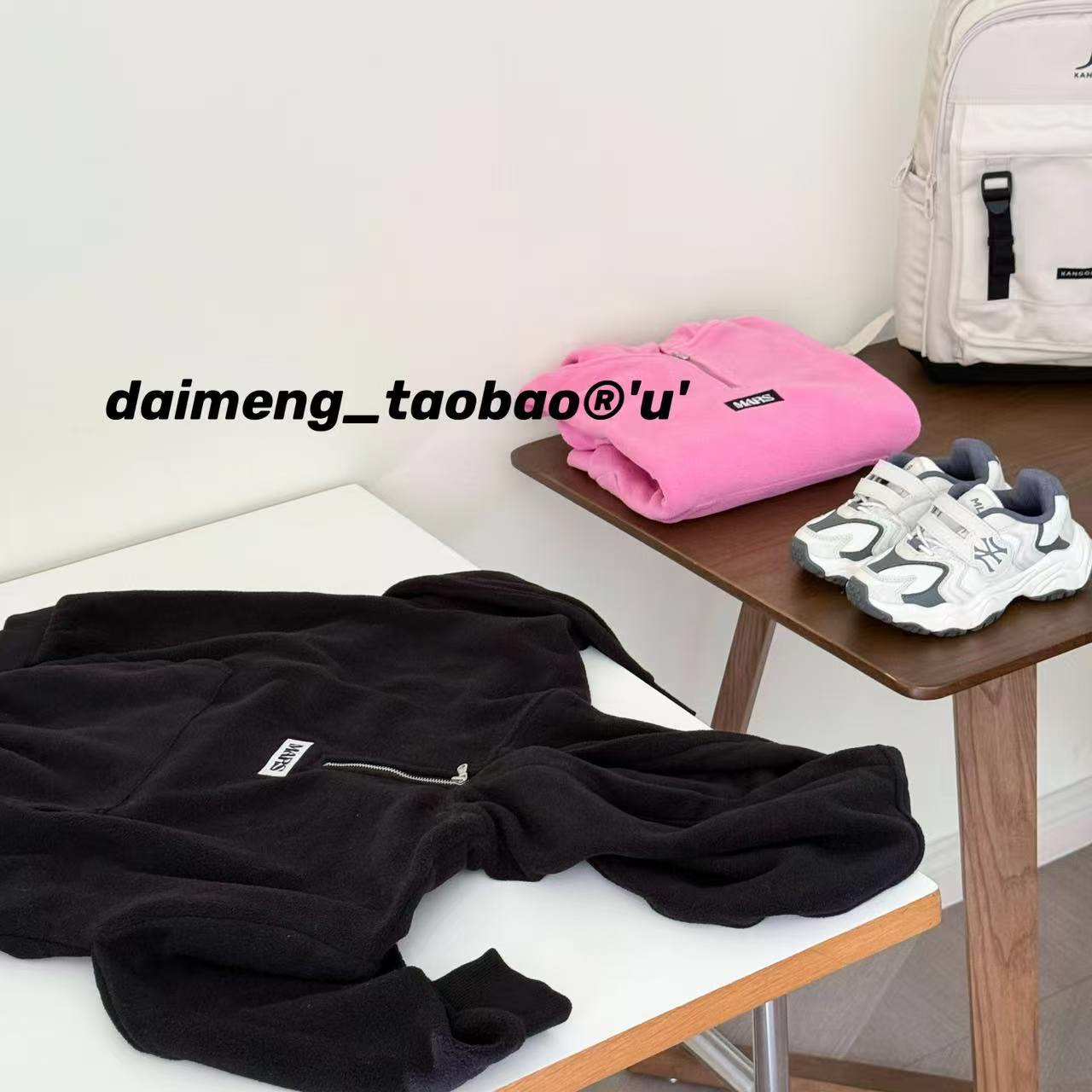 120-160码出口韩秋冬款男女童两色摇粒绒半拉链连帽亲子卫衣