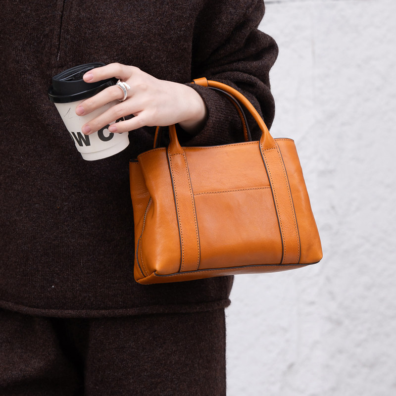 2026春季新款真皮三层大容量休闲小方包纯牛皮斜挎手提小包女气质,箱包皮具/热销女包/男包,小方包,淘宝优惠券,粉丝福利购,淘宝优惠卷