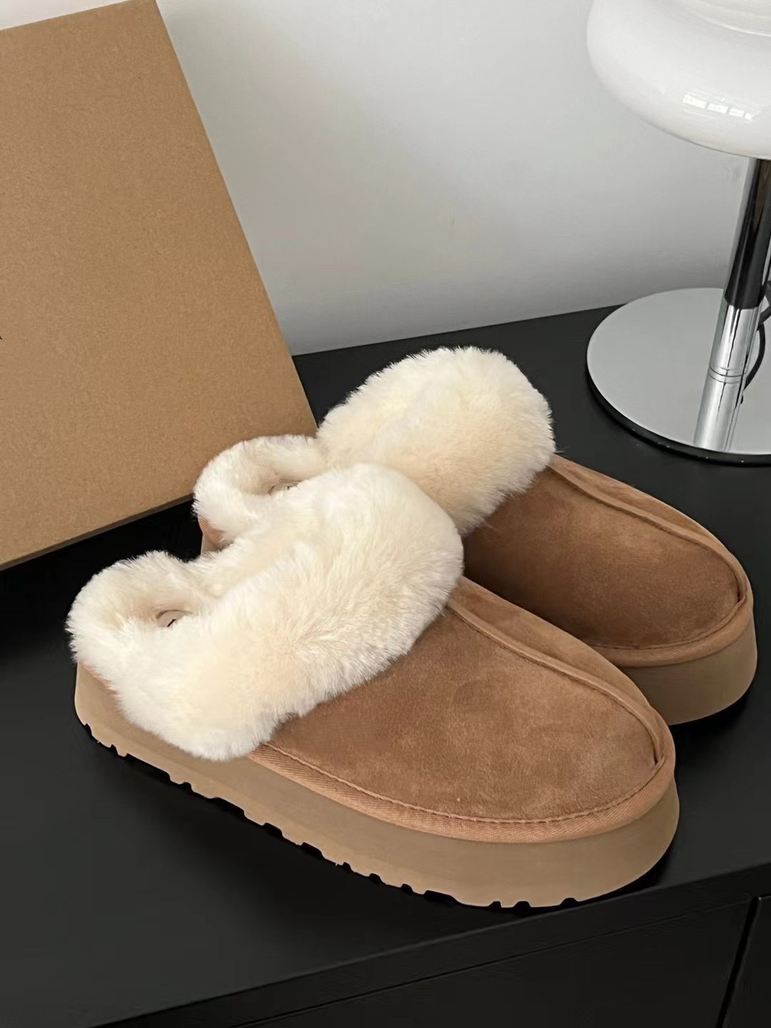 厚底羊皮毛一体雪地靴拖鞋女