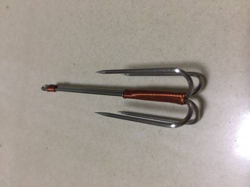 自制滩涂跳跳鱼工厂直销五金串钩