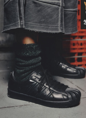 阿迪达斯Adidas SUPERSTAR VINTAGE 经典贝壳头运动板鞋 KI0824