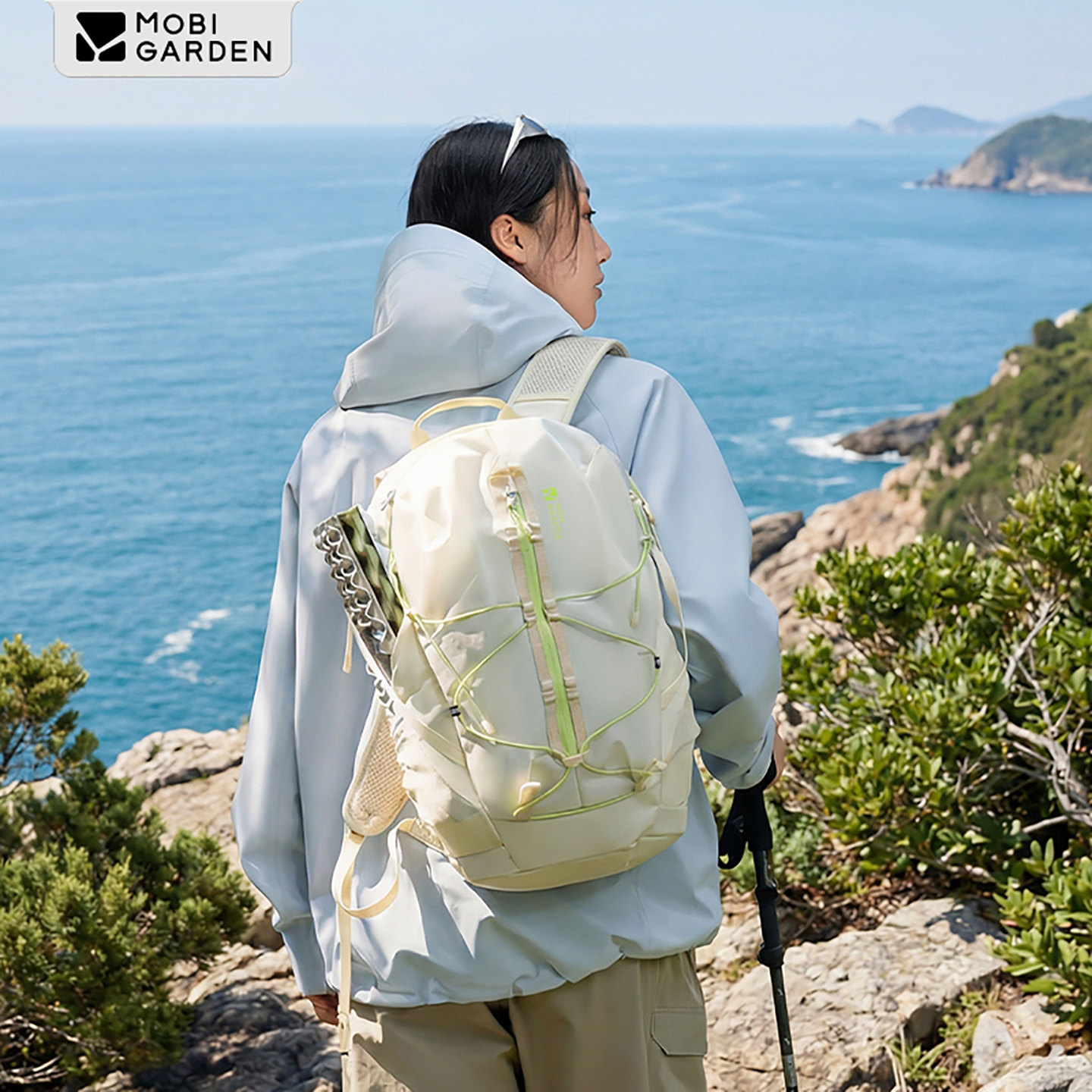 牧高笛Cordura轻量登山双肩包