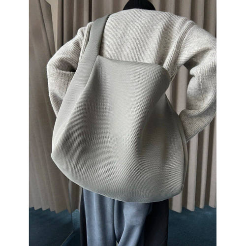 极简设计轻便网布单肩包