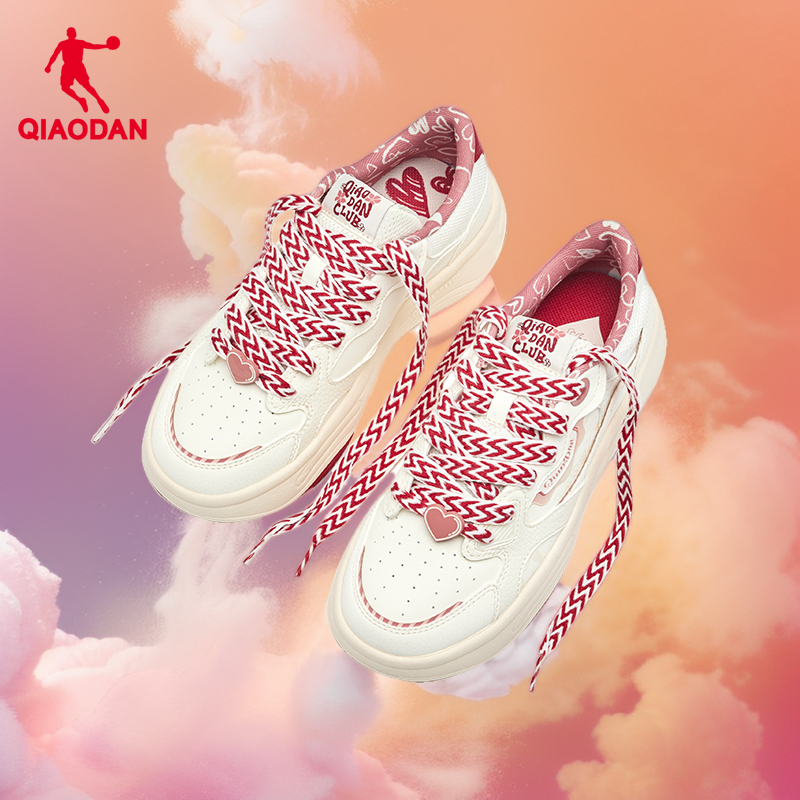 乔丹软糖面包鞋女款2025冬季新款运动板鞋爆款小白鞋百搭休闲女鞋