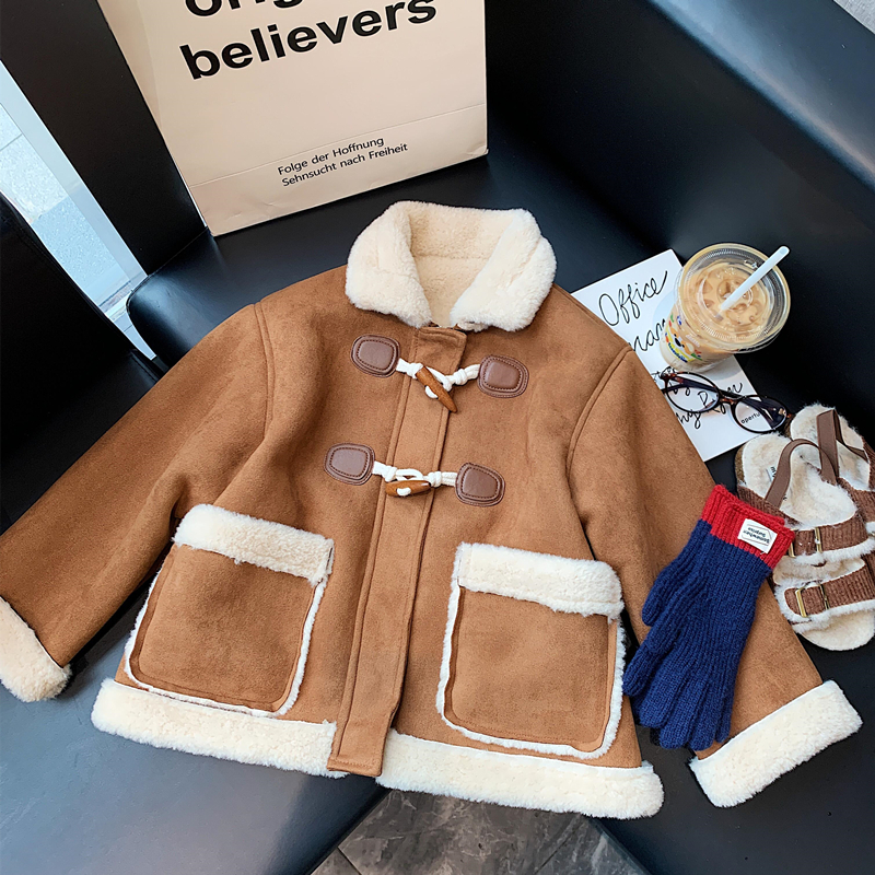 韩国童装女童羊羔绒棉衣外套