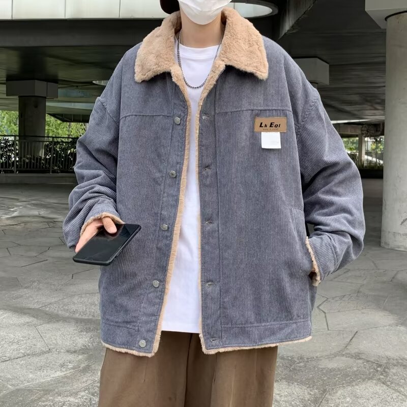 灯芯绒加厚羊羔毛翻领宽松棉服男