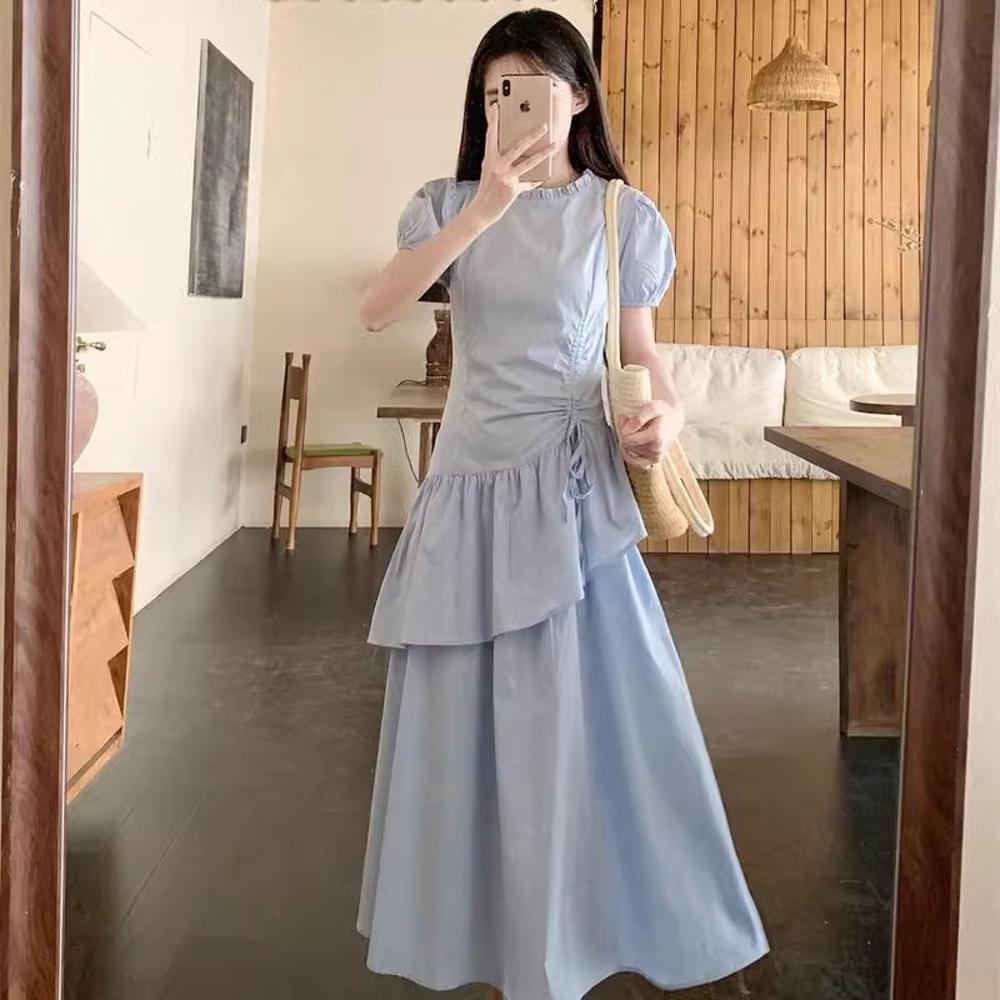 法式温柔风短袖蓝色连衣裙