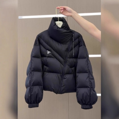 黑色短款羽绒棉服女秋冬季