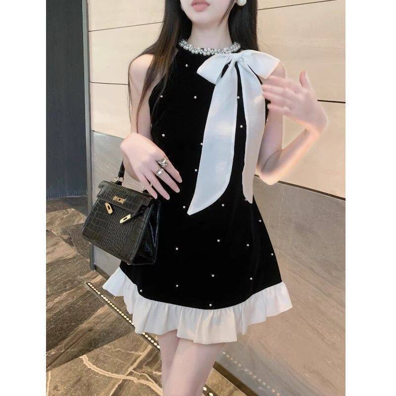 小香风黑色挂脖镶钻小礼服连衣裙