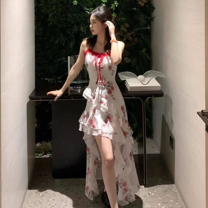 夏季法式茶歇碎花收腰吊带长裙