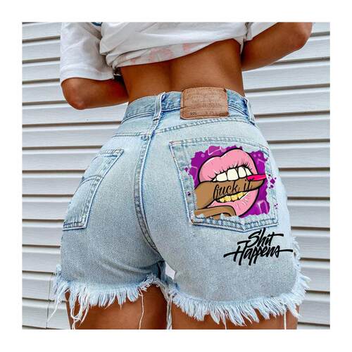 欧美时尚破洞毛边牛仔短