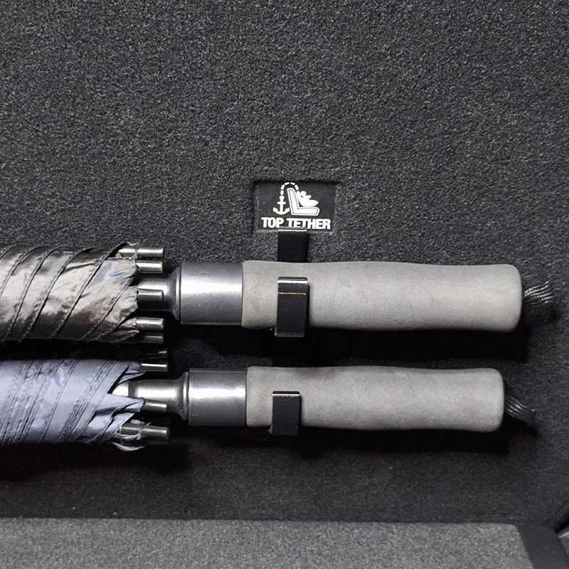 跨境新款汽车雨伞挂钩轿车SUV后备箱通用鱼竿置物多功能固定架