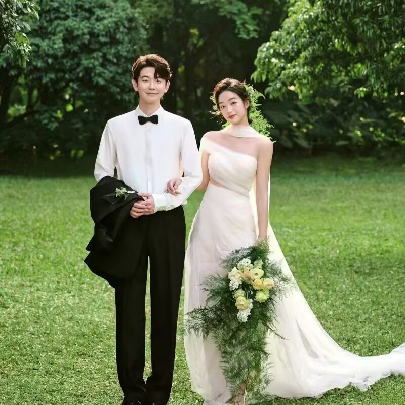 野生感自然款瀑布手捧花仿真花新娘结婚户外婚礼旅拍领证婚纱照
