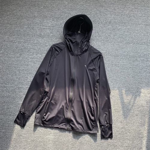 轻薄UPF50+女连帽防晒服防晒衣