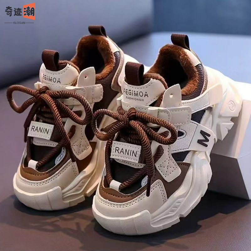 奇迹潮网红爆款高颜值女童老爹鞋