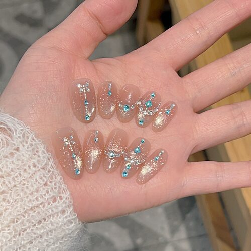 冰屿蓝星纯欲腮红蓝色锆石星辰爆闪猫眼千金手工轻奢穿戴甲短椭圆