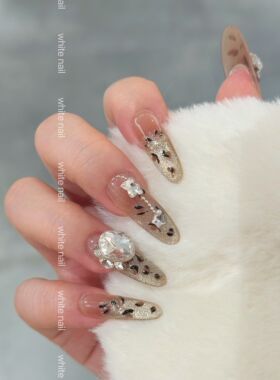 秋冬美拉德豹纹爆闪猫眼K9钻高级渐变珍珠辣妹光疗纯手工穿戴甲片