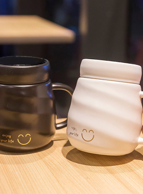 陶瓷马克杯有盖拧盖家用水杯女生新款2025喝水高颜值带盖的杯子