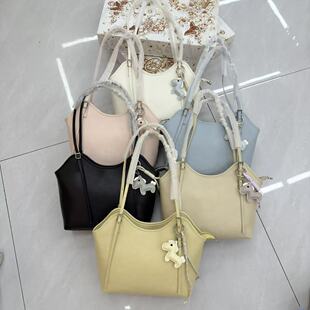 托特包包女士2026新款夏季百搭大包单肩包女款通勤大容量腋下女包