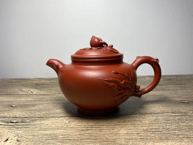 新品 限量收藏 宜兴紫砂壶 名家全手工 大红袍朱泥壶 掇只寿桃壶