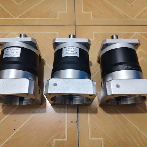 精密行星减速机PLF120-L2-20-S-P2PLF120-L1-5-S2PLF120-L2-10-S2