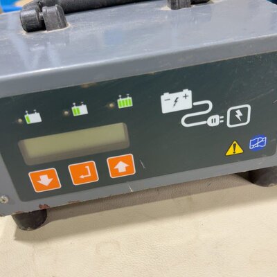 价S.P.E充电器CBHD1-XR-MCBHD1-XR-M 24V 13ACBHD1-XR-M 24V 20A
