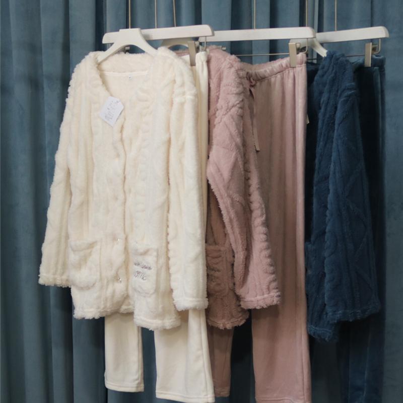 日单女士加绒珊瑚绒睡衣套装家居服保暖简约长袖加厚圆领法兰绒
