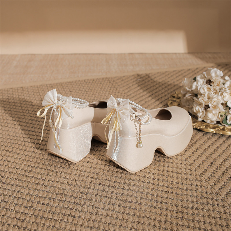 仙女风绸缎蝴蝶结珍珠链玛丽珍鞋女主婚纱配裙子婚鞋新娘鞋松糕底,女鞋,玛丽珍鞋,淘宝优惠券,粉丝福利购,淘宝优惠卷