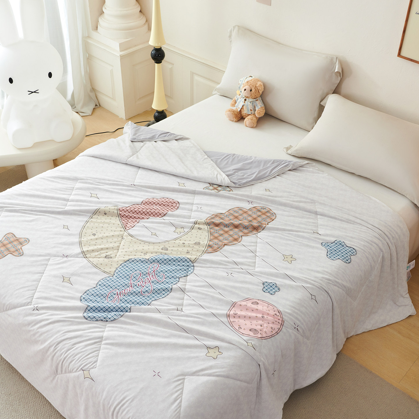 夏季冰丝空调被机洗夏被轻奢凉感丝科技玻尿酸夏凉被凉感美肤被子